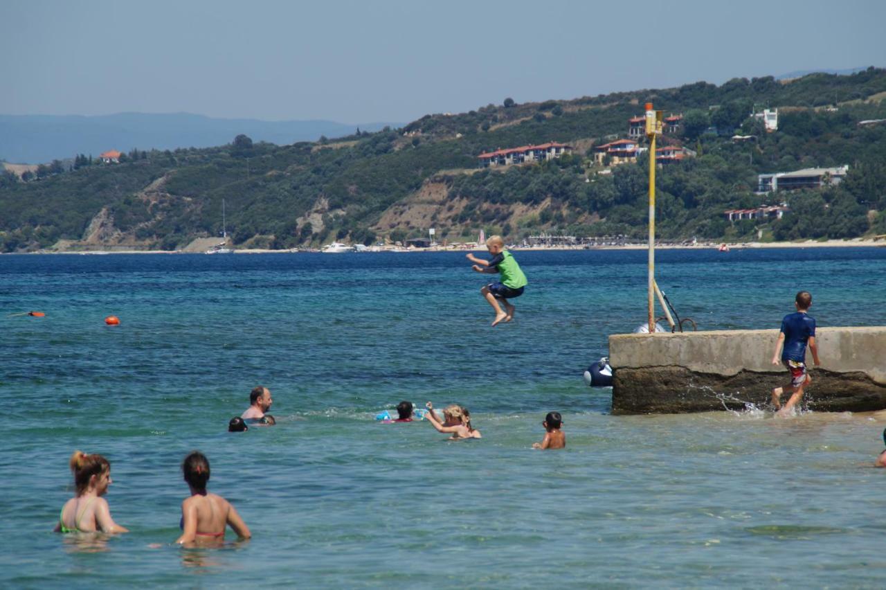 Ouranoupoli Bungalows & Camping Luaran gambar