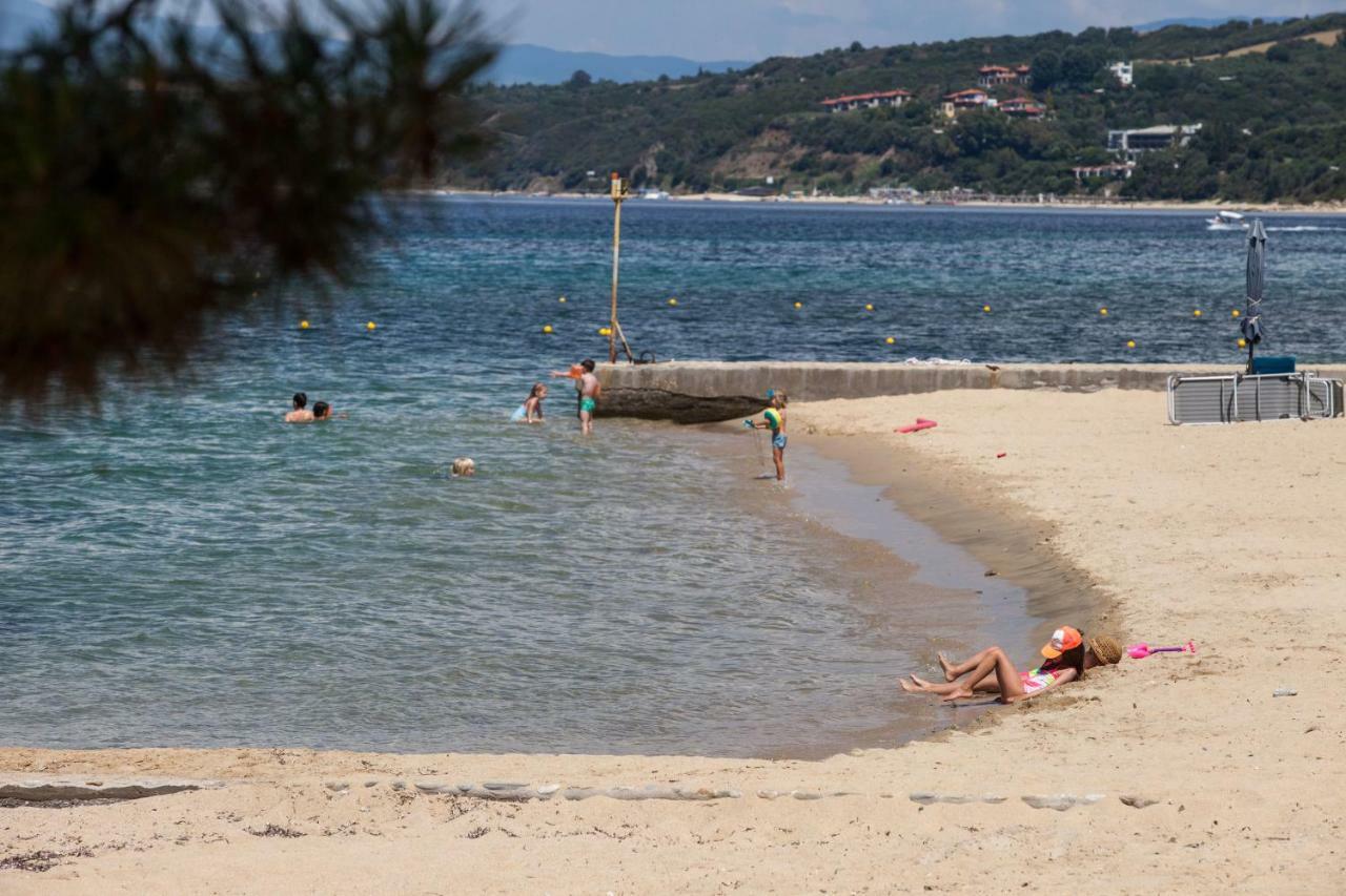 Ouranoupoli Bungalows & Camping Luaran gambar